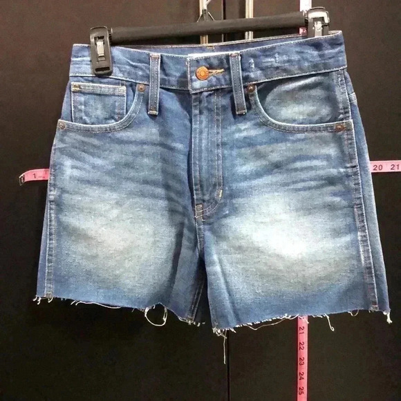 NWOT Madewell The Perfect Jean Short, high rise,raw hem,5 pocket,belt loop - Picture 1 of 9